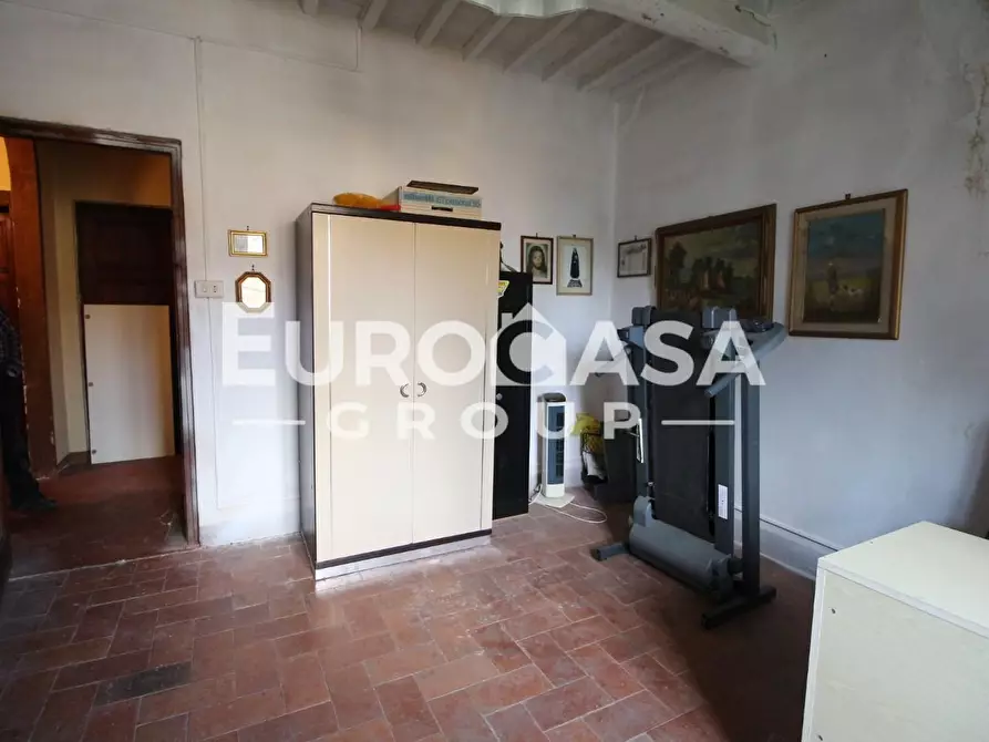 Immagine 14 di Villa in vendita  a Lucca