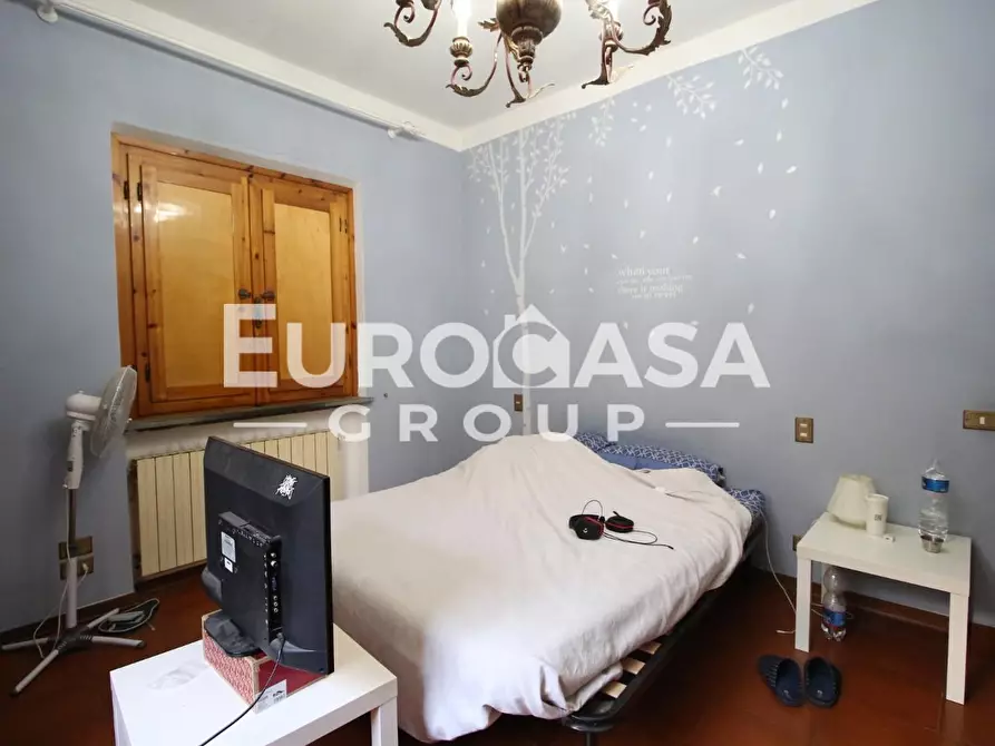 Immagine 33 di Villa in vendita  a Lucca