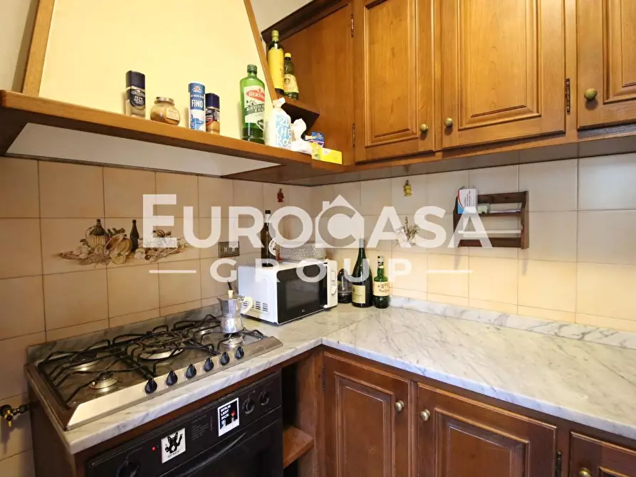 Immagine 25 di Villa in vendita  a Lucca