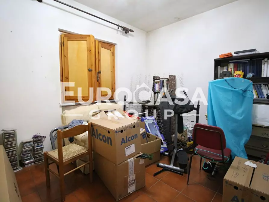 Immagine 35 di Villa in vendita  a Lucca