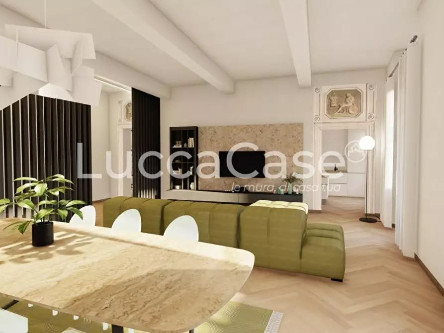 Immagine 64 di Mansarda in vendita  a Lucca