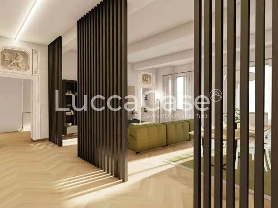 Immagine 67 di Mansarda in vendita  a Lucca