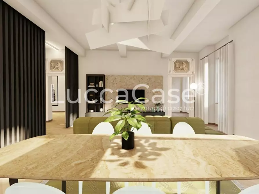 Immagine 62 di Mansarda in vendita  a Lucca