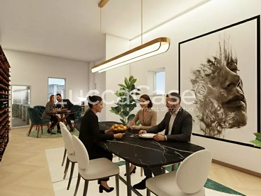 Immagine 54 di Mansarda in vendita  a Lucca