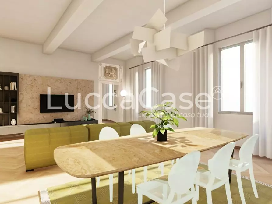 Immagine 61 di Mansarda in vendita  a Lucca