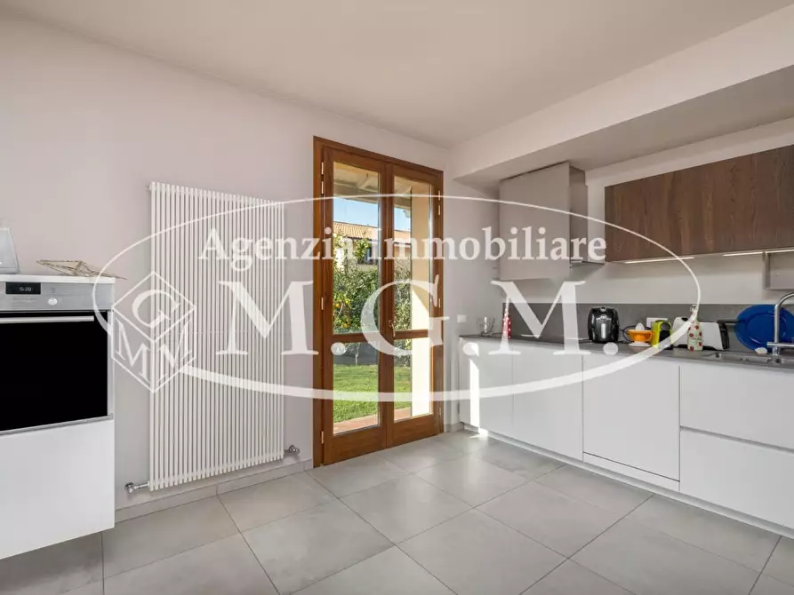 Immagine 12 di Villetta a schiera in vendita  a Bientina