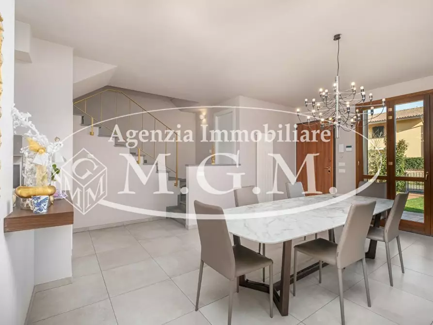 Immagine 10 di Villetta a schiera in vendita  a Bientina