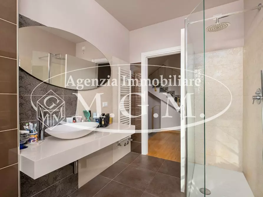 Immagine 28 di Villetta a schiera in vendita  a Bientina