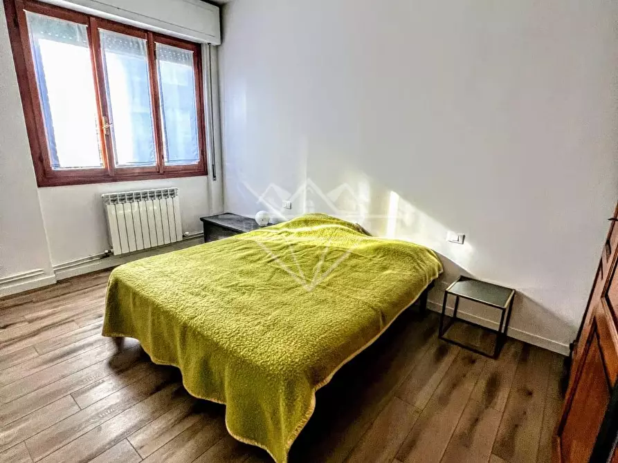 Immagine 10 di Appartamento in affitto  a Carrara