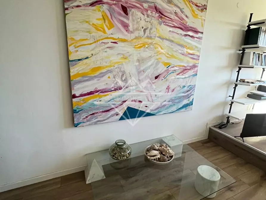 Immagine 6 di Appartamento in affitto  a Carrara