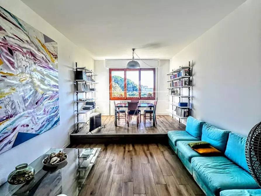 Immagine 1 di Appartamento in affitto  a Carrara