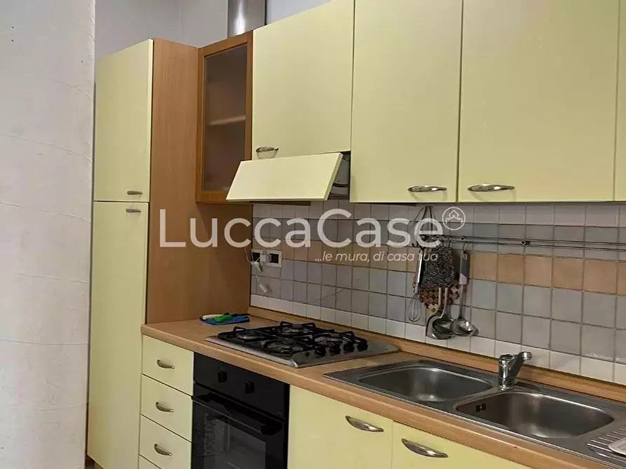 Immagine 2 di Appartamento in vendita  a Capannori