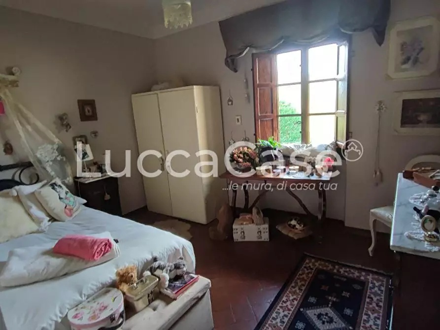 Immagine 11 di Casa semindipendente in vendita  a Capannori