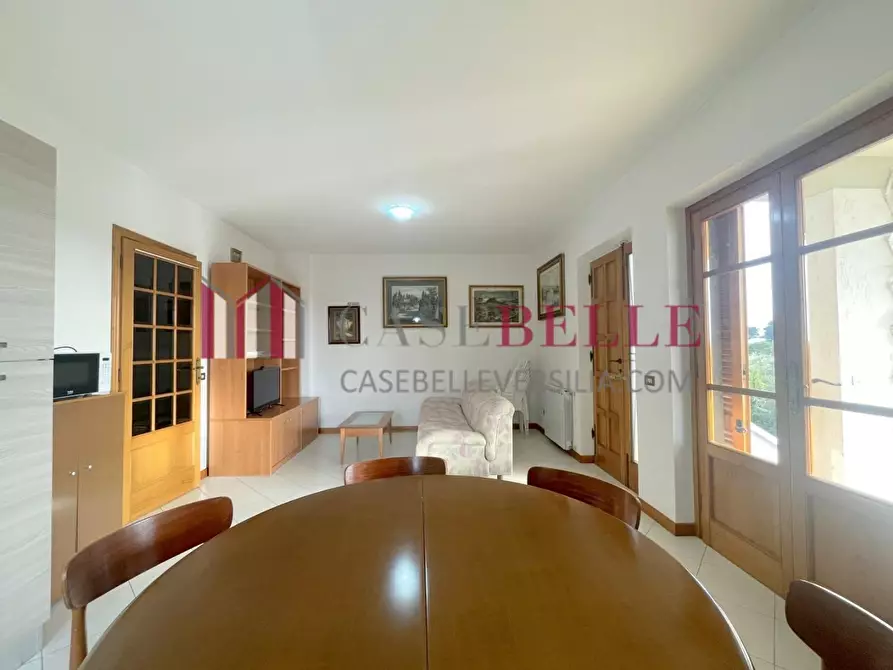 Immagine 7 di Villa in vendita  a Massarosa