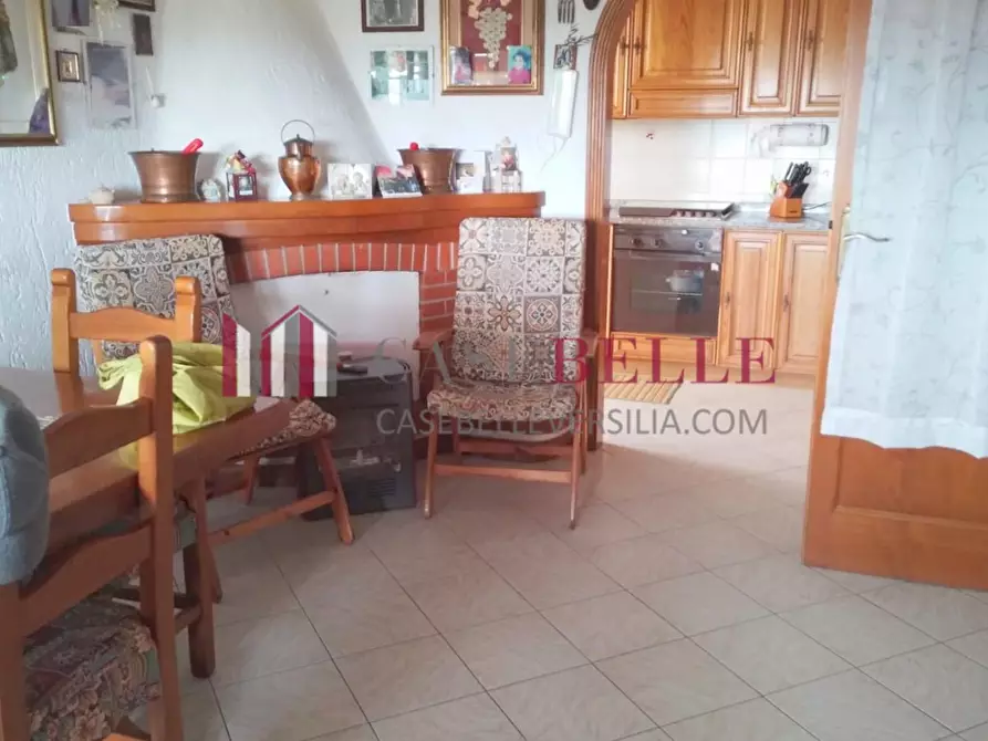Immagine 39 di Villa in vendita  a Massarosa