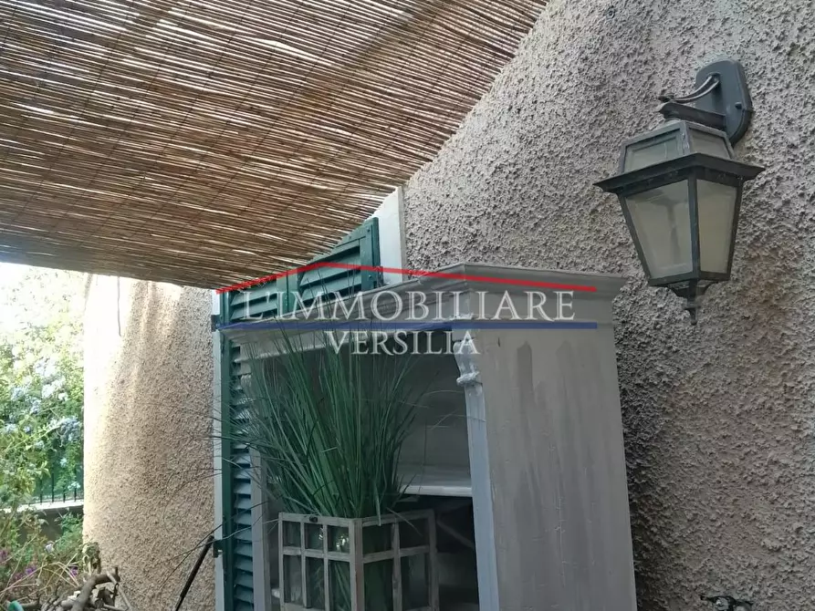 Immagine 54 di Casa semindipendente in vendita  a Massa