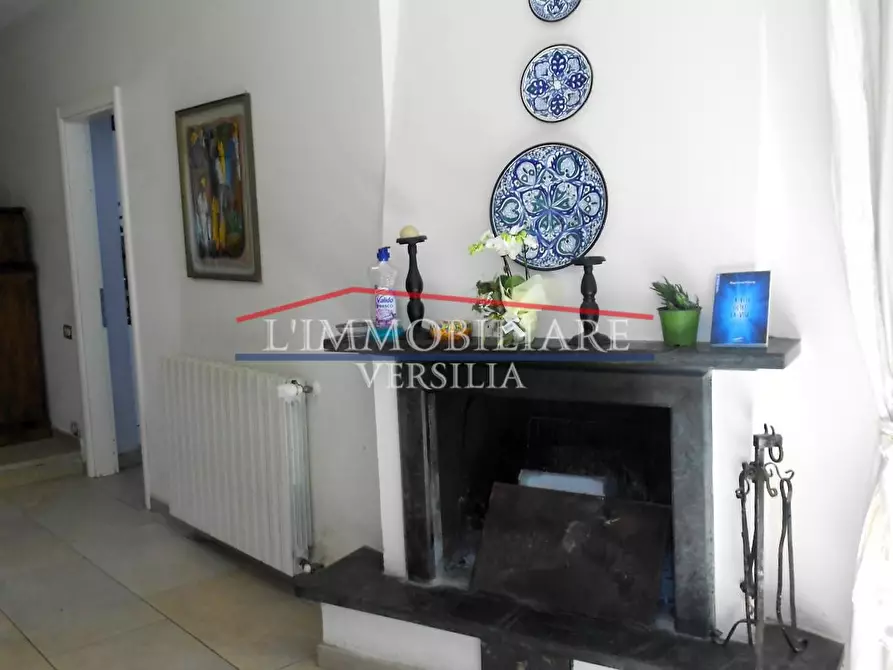 Immagine 23 di Casa semindipendente in vendita  a Massa