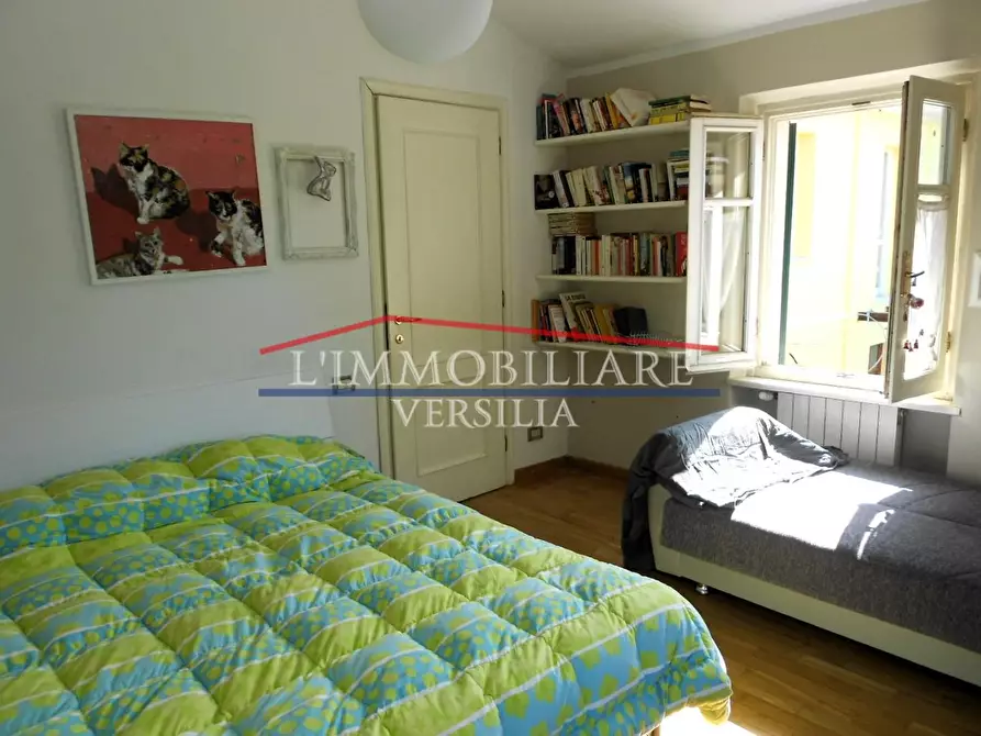 Immagine 29 di Casa semindipendente in vendita  a Massa