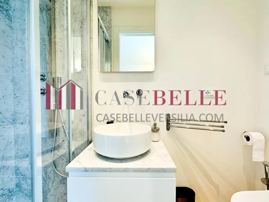 Immagine 28 di Appartamento in affitto  a Forte Dei Marmi