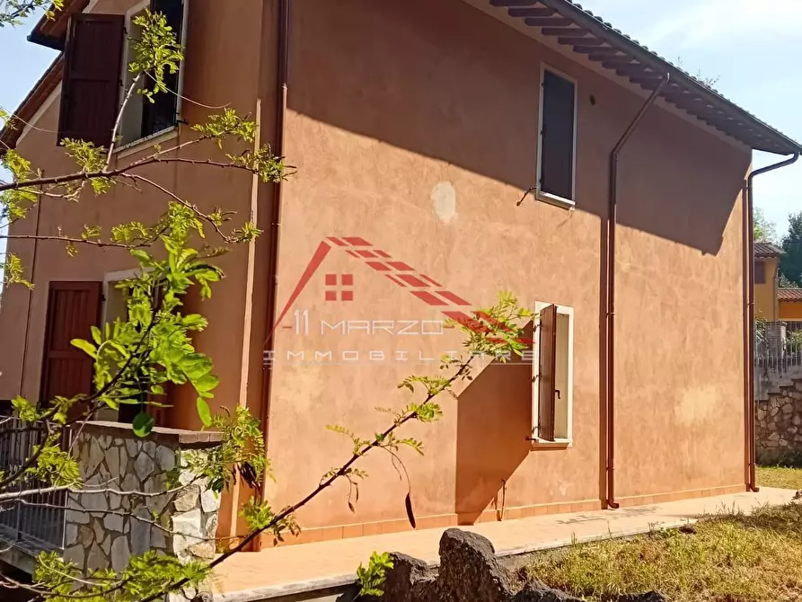 Immagine 3 di Villa in vendita  a Casciana Terme Lari