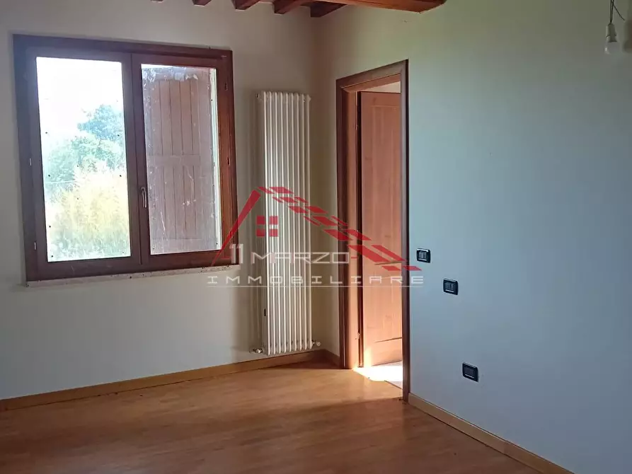 Immagine 13 di Villa in vendita  a Casciana Terme Lari