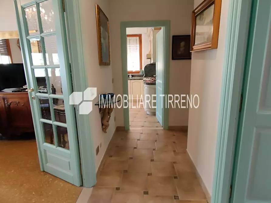 Immagine 16 di Appartamento in affitto  a Massa