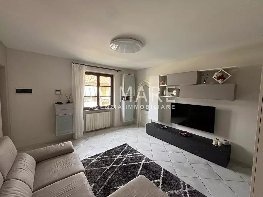 Immagine 4 di Appartamento in vendita  a Massa