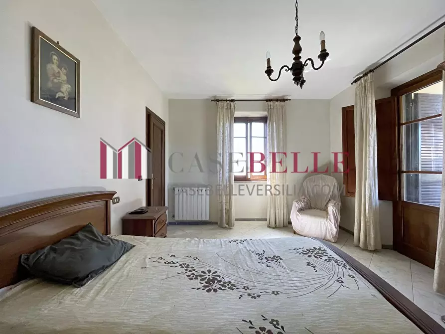 Immagine 30 di Casa bifamiliare in vendita  a Camaiore