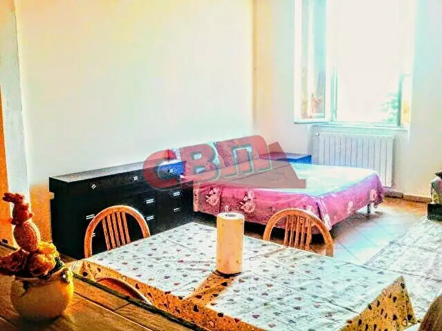 Immagine 9 di Appartamento in vendita  a Livorno