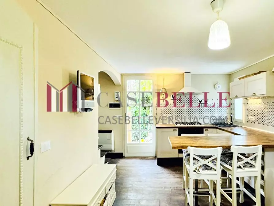 Immagine 13 di Casa semindipendente in affitto  a Forte Dei Marmi