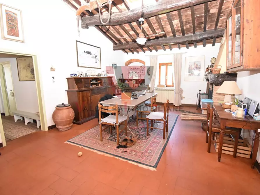 Immagine 6 di Appartamento in vendita  a San Gimignano