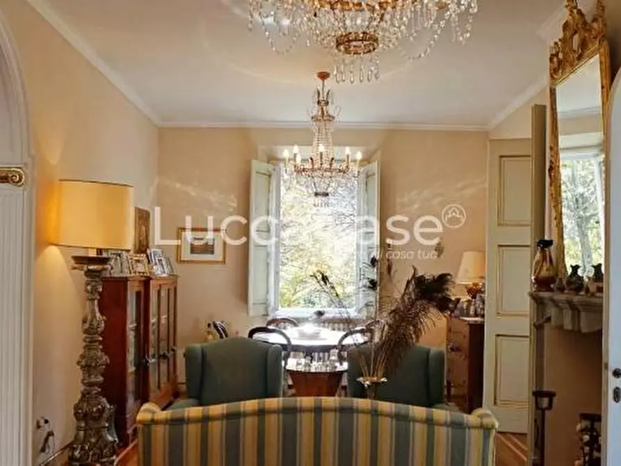 Immagine 3 di Villa in vendita  a Bagni Di Lucca