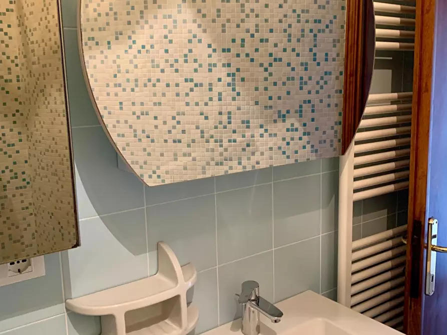 Immagine 32 di Appartamento in vendita  a Forte Dei Marmi