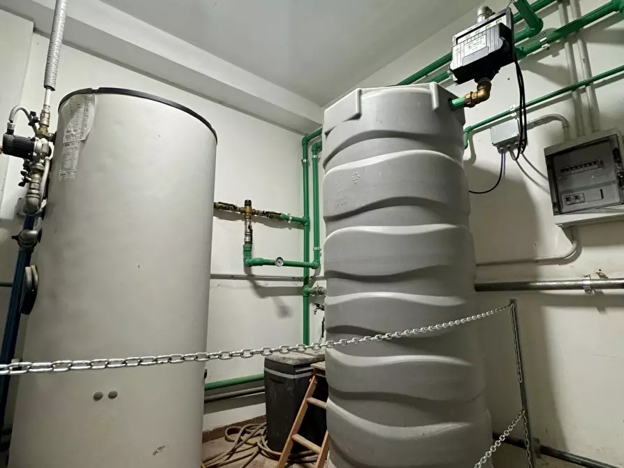 Immagine 59 di Appartamento in vendita  a Forte Dei Marmi