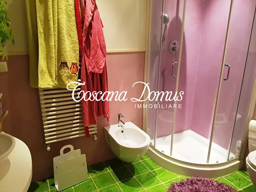 Immagine 23 di Appartamento in vendita  a Siena