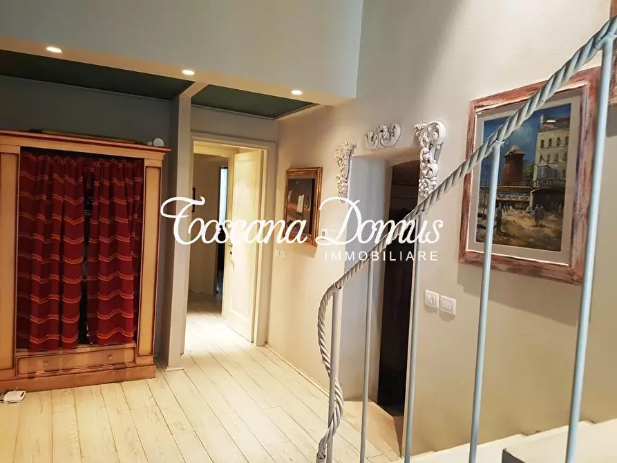 Immagine 7 di Appartamento in vendita  a Siena