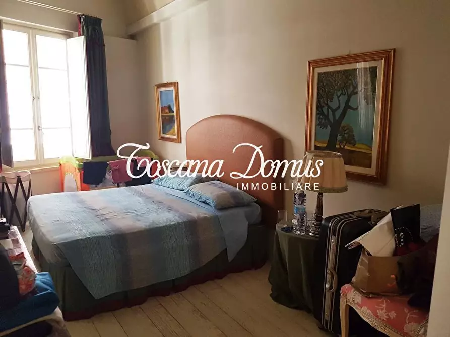 Immagine 25 di Appartamento in vendita  a Siena