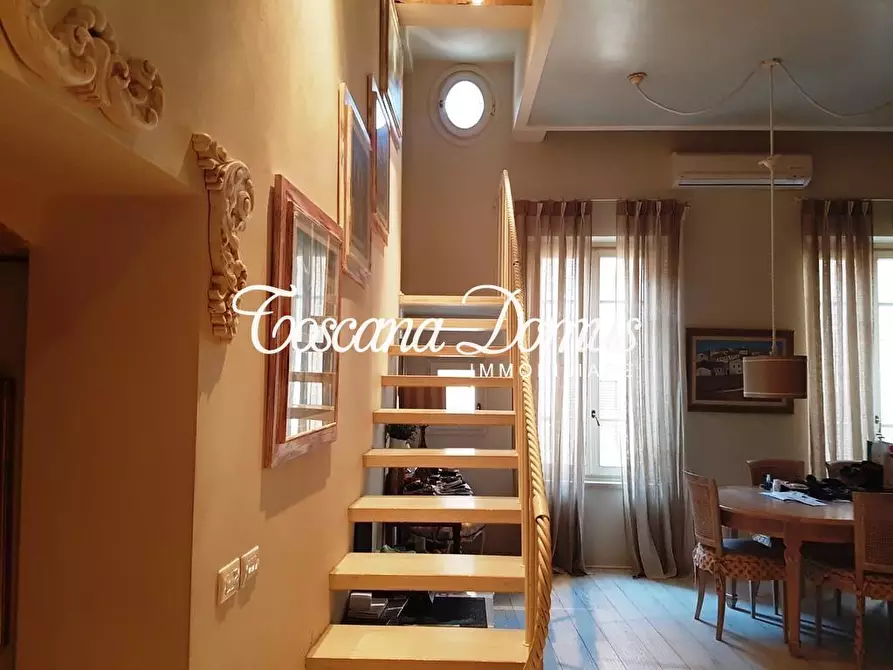 Immagine 4 di Appartamento in vendita  a Siena