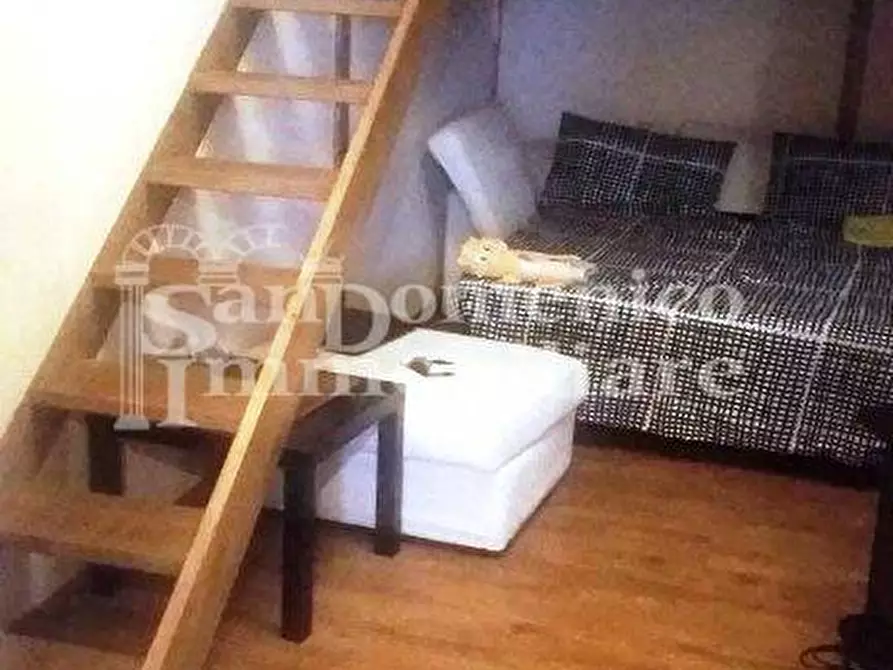 Immagine 2 di Appartamento in vendita  a Cascina