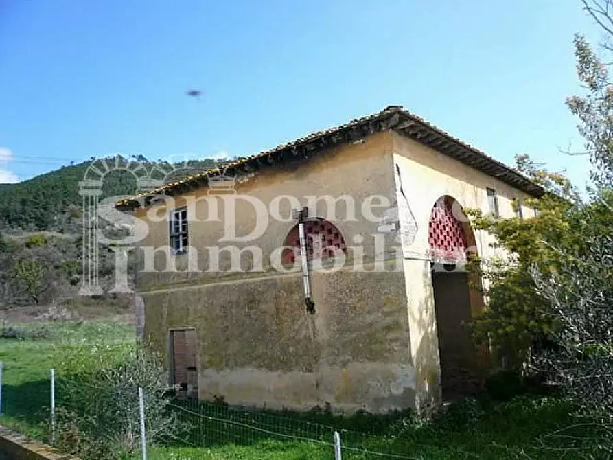 Immagine 2 di Rustico / casale in vendita  a Calci