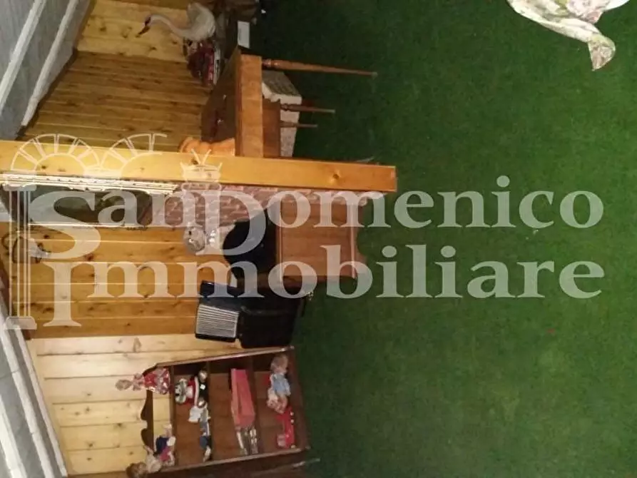 Immagine 18 di Villa in vendita  a Cascina