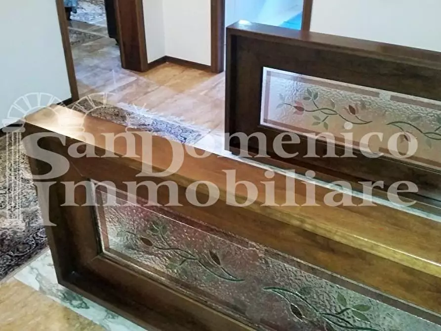 Immagine 15 di Villa in vendita  a Cascina