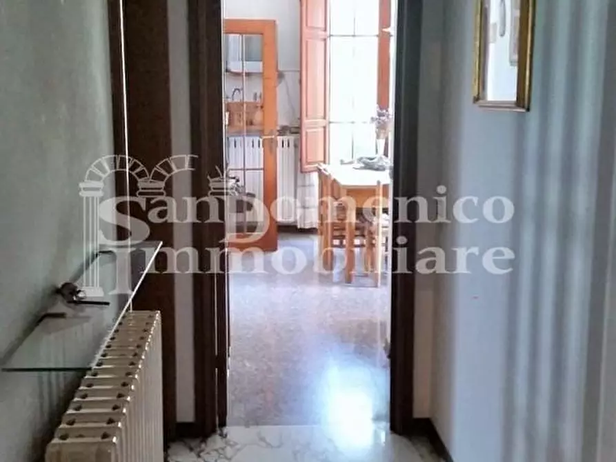 Immagine 8 di Villa in vendita  a Cascina