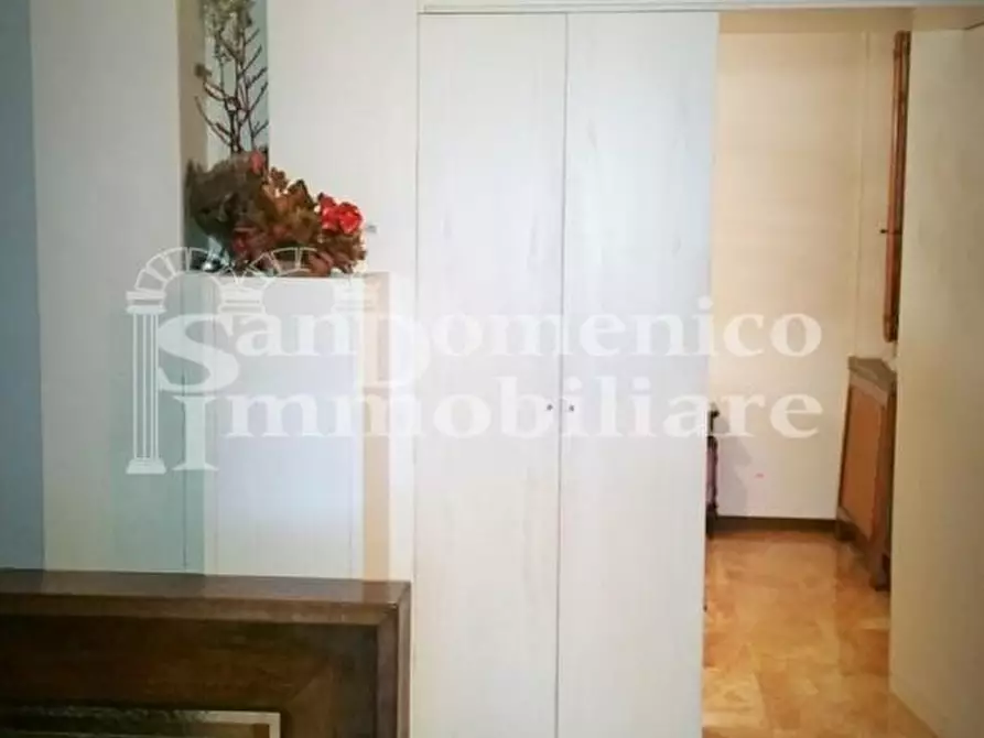 Immagine 19 di Villa in vendita  a Cascina