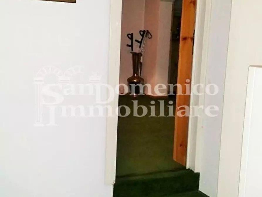 Immagine 16 di Villa in vendita  a Cascina