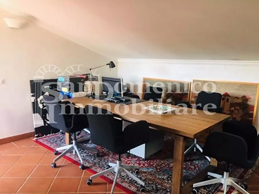 Immagine 23 di Villetta a schiera in vendita  a Calcinaia