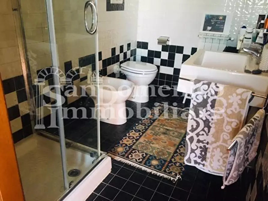 Immagine 24 di Villetta a schiera in vendita  a Calcinaia