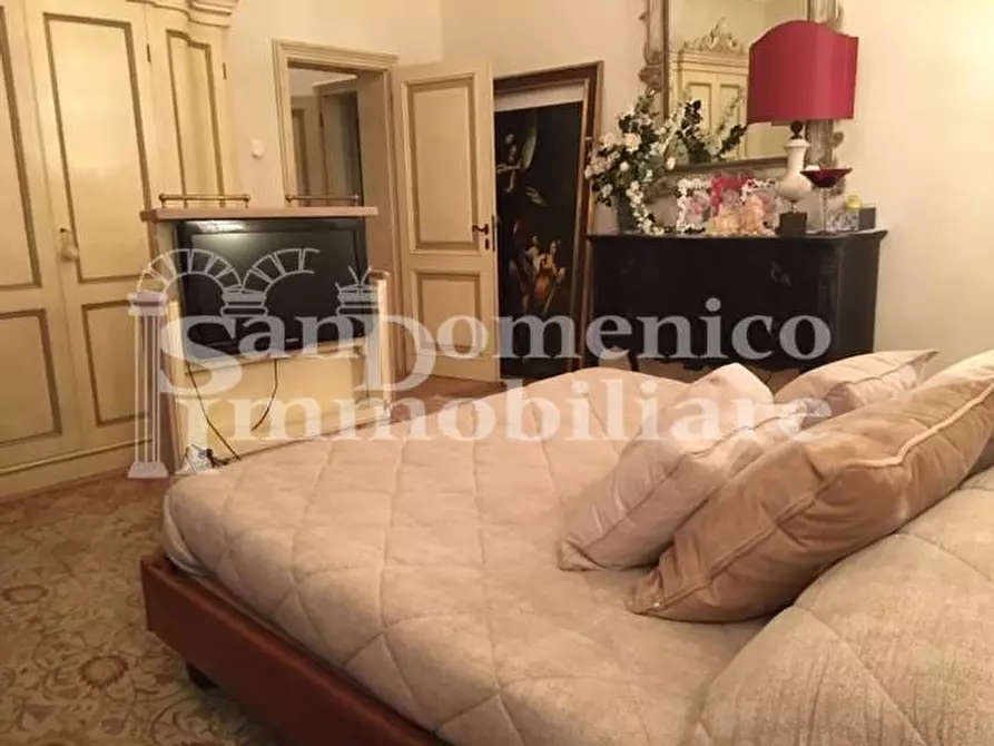 Immagine 20 di Villa in vendita  a Cascina