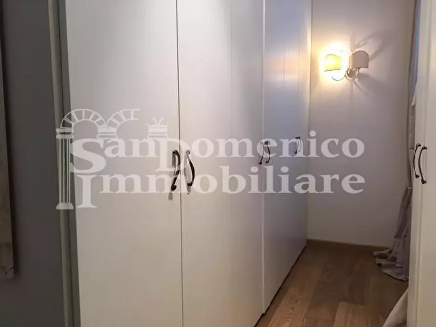 Immagine 23 di Villa in vendita  a Cascina