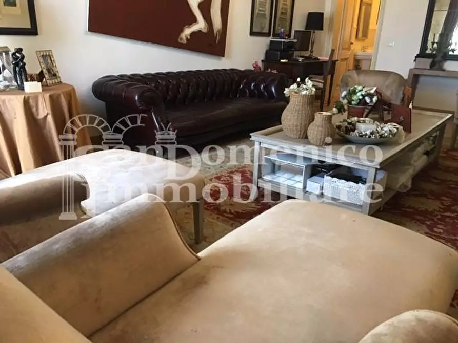 Immagine 34 di Villa in vendita  a Cascina